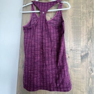 Lululemon tank